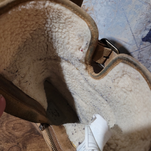 UGG Women's Brown Chaney Winter Moto Boots, Size 9. - Picture 7 of 11